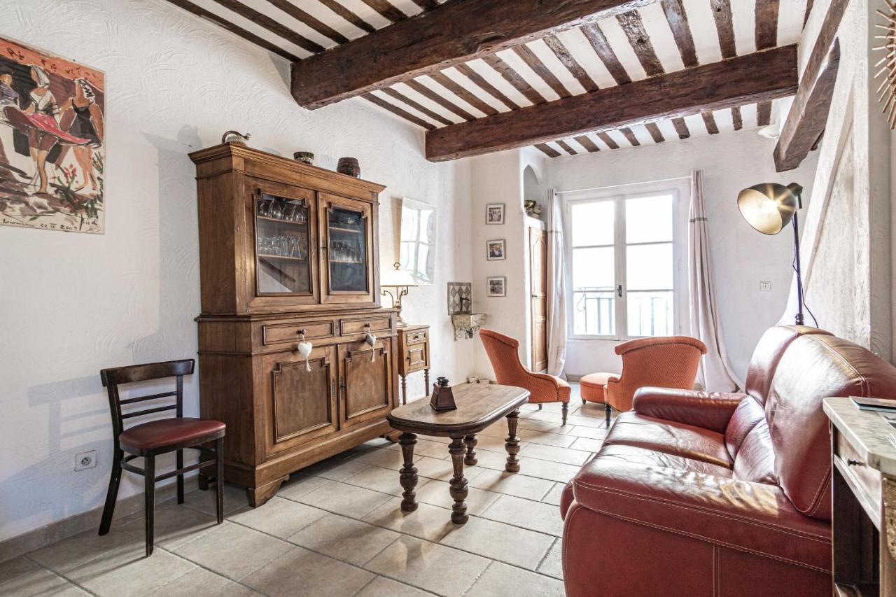 Maison De Village Au Coeur De LʼIsle-sur-la-Sorgue Exteriör bild